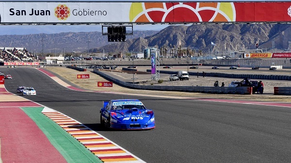 Diego Azar se quedó con la carrera de TC Pista. Evan Weiss se llevó la segunda final de la F3